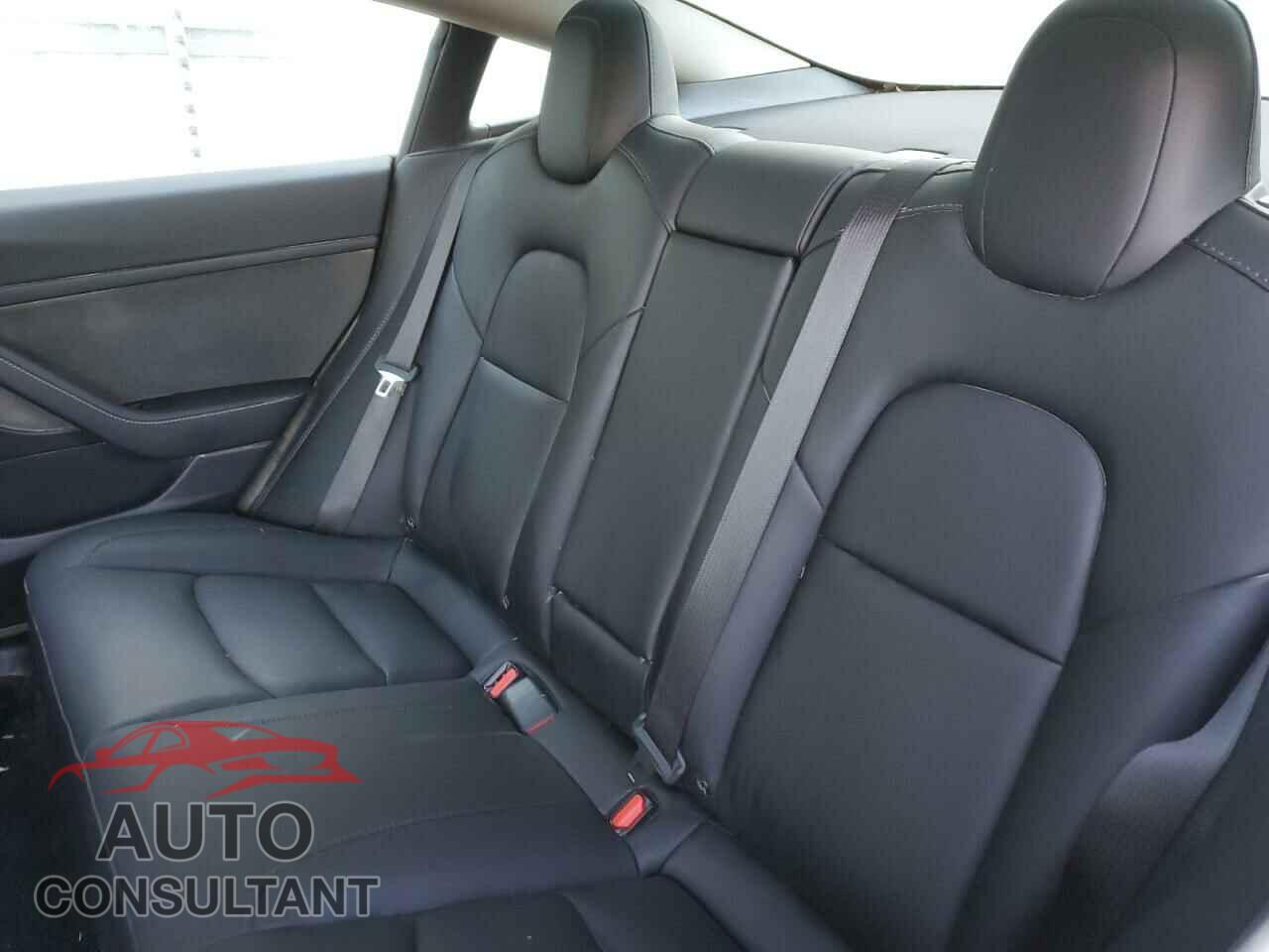 TESLA MODEL 3 2023 - 5YJ3E1EA7PF682246