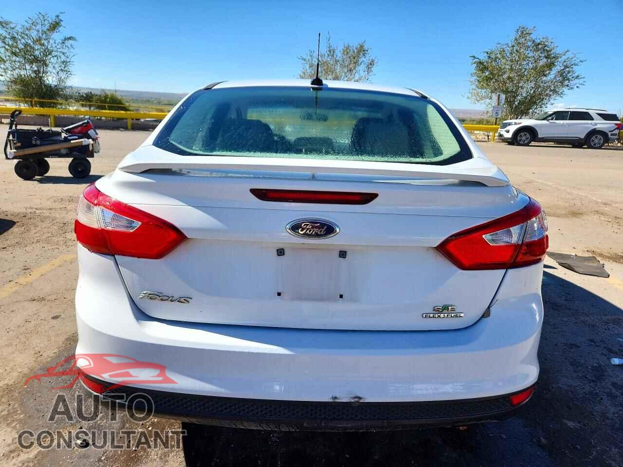 FORD FOCUS 2013 - 1FADP3F25DL340018