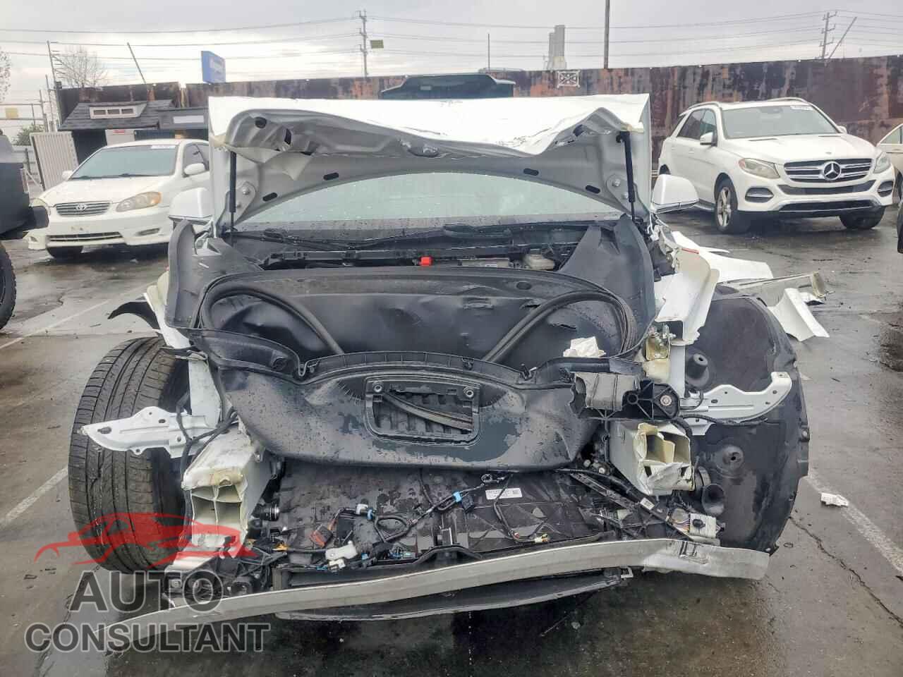 TESLA MODEL 3 2020 - 5YJ3E1EA3LF799963