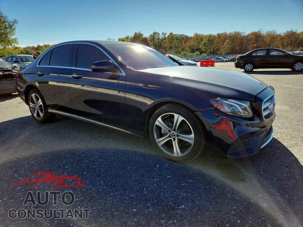 MERCEDES-BENZ E-CLASS 2019 - WDDZF4KB5KA588251