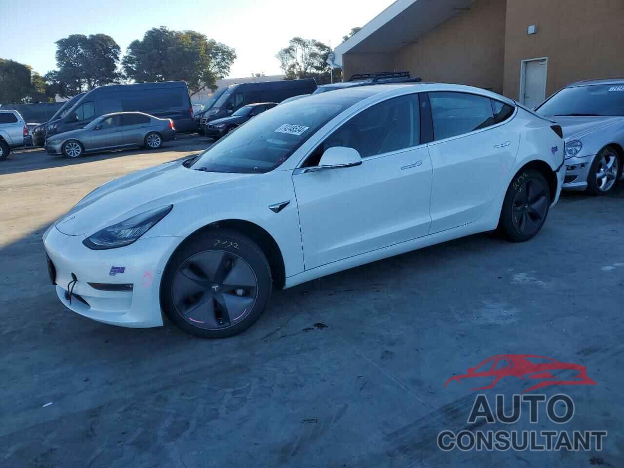 TESLA MODEL 3 2018 - 5YJ3E1EA8JF161866