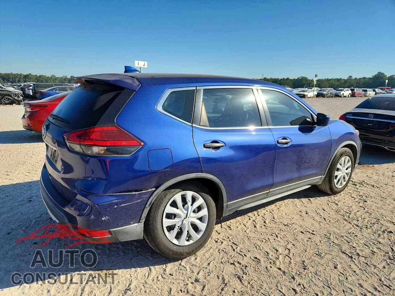NISSAN ROGUE 2017 - KNMAT2MTXHP528210