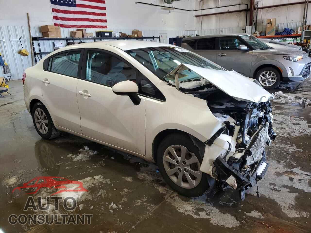 KIA RIO 2014 - KNADM4A38E6328130
