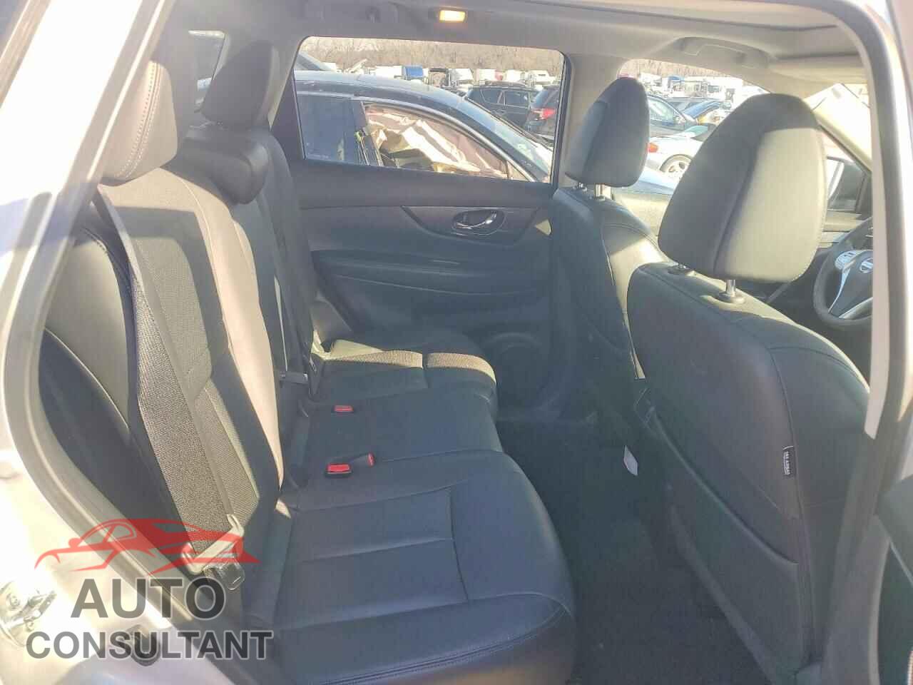 NISSAN ROGUE 2014 - 5N1AT2MV6EC854568