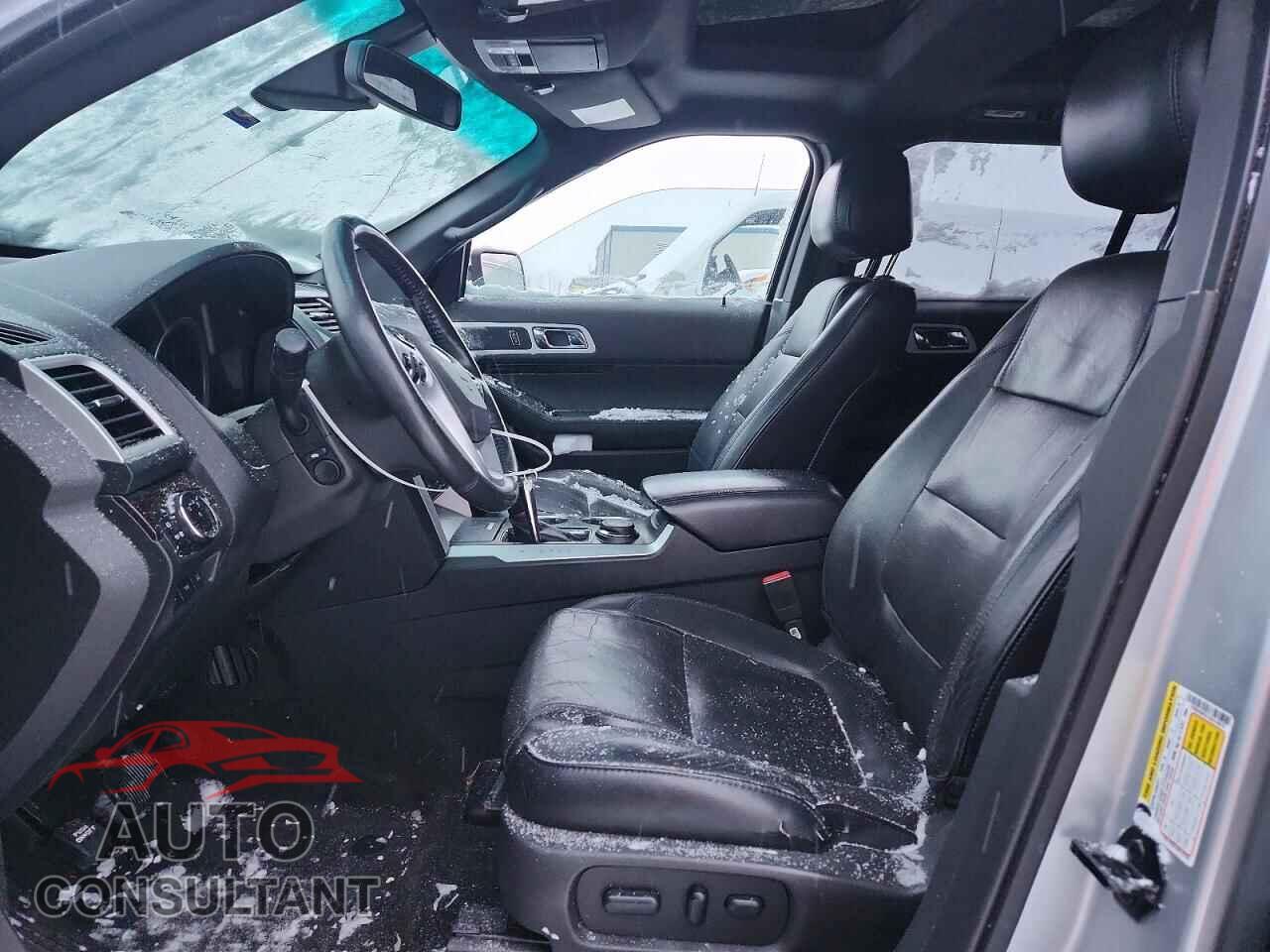 FORD EXPLORER 2013 - 1FM5K8F81DGA10878