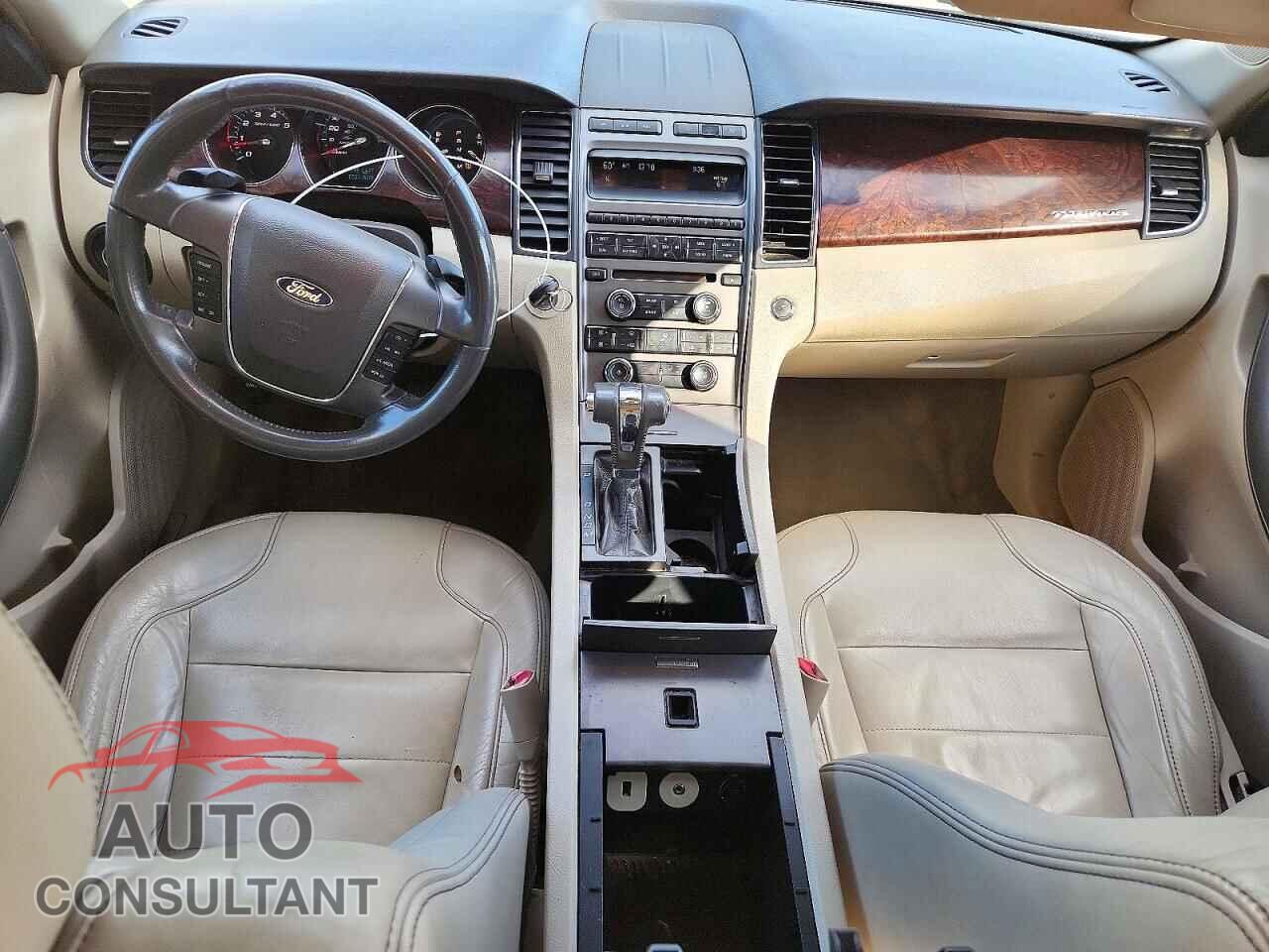 FORD TAURUS 2011 - 1FAHP2EW2BG162932