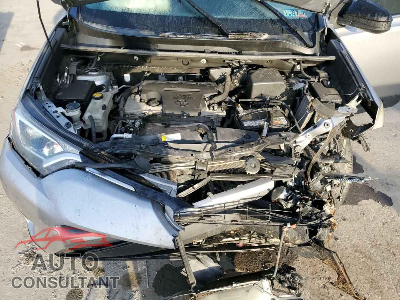 TOYOTA RAV4 2017 - 2T3BFREV4HW600009