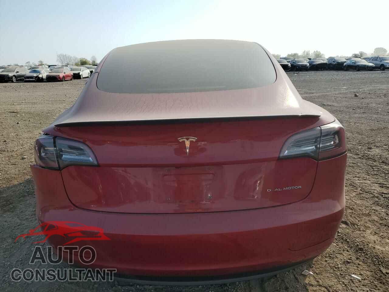 TESLA MODEL 3 2018 - 5YJ3E1EB2JF104734