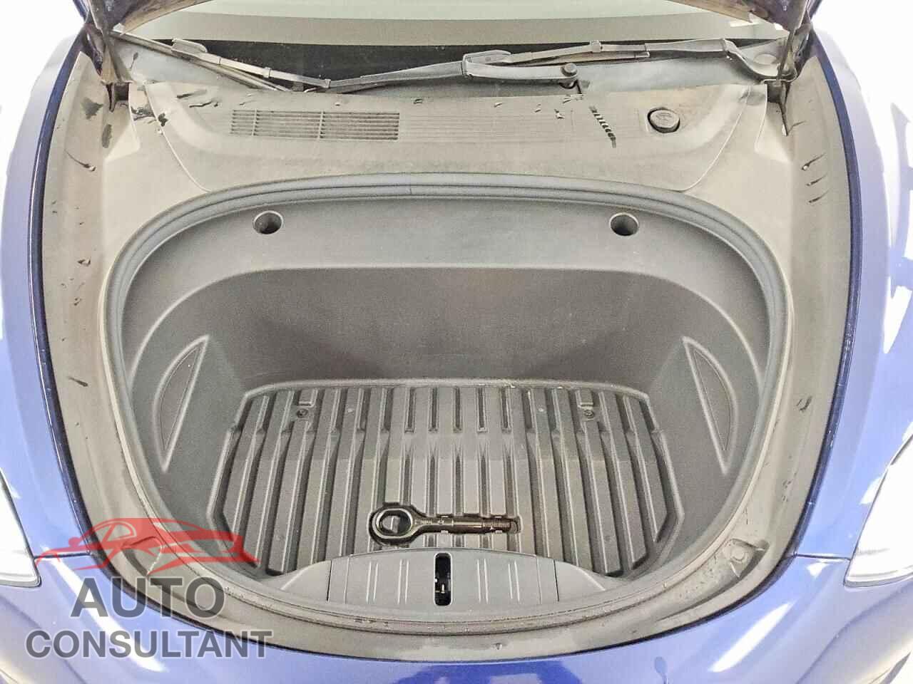 TESLA MODEL 3 2022 - 5YJ3E1EA0NF288018