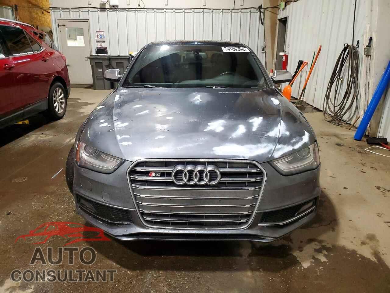 AUDI S4/RS4 2013 - WAUBGAFL3DA131383
