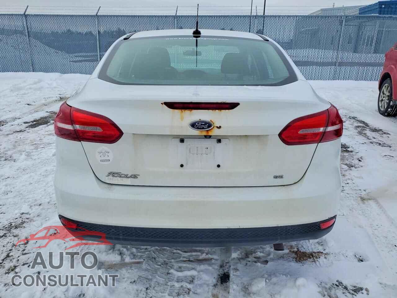 FORD FOCUS 2017 - 1FADP3F28HL300991