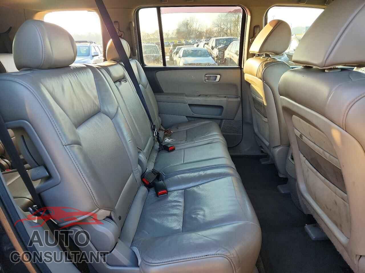 HONDA PILOT 2011 - 5FNYF3H53BB050883