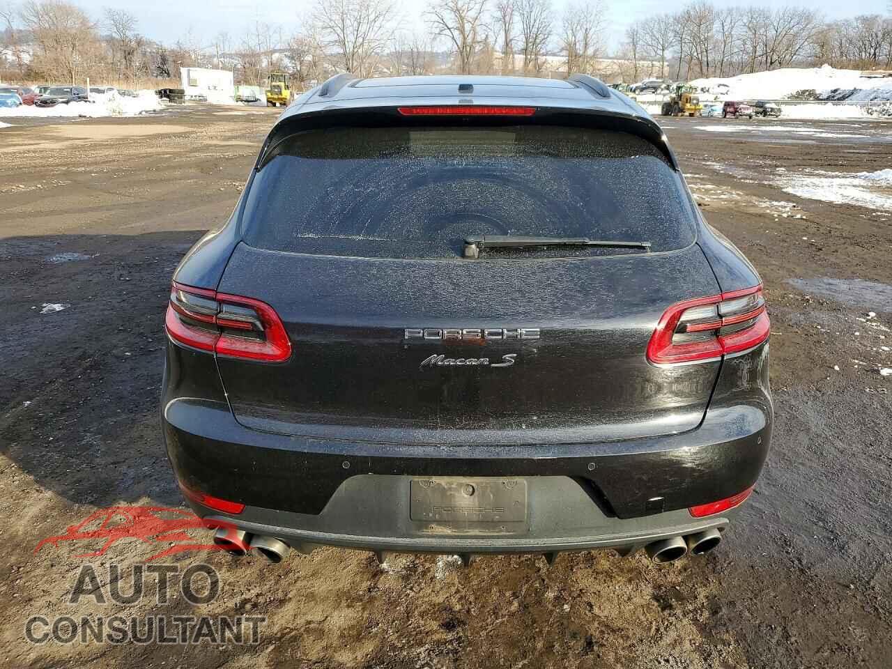 PORSCHE MACAN 2015 - WP1AB2A56FLB44694