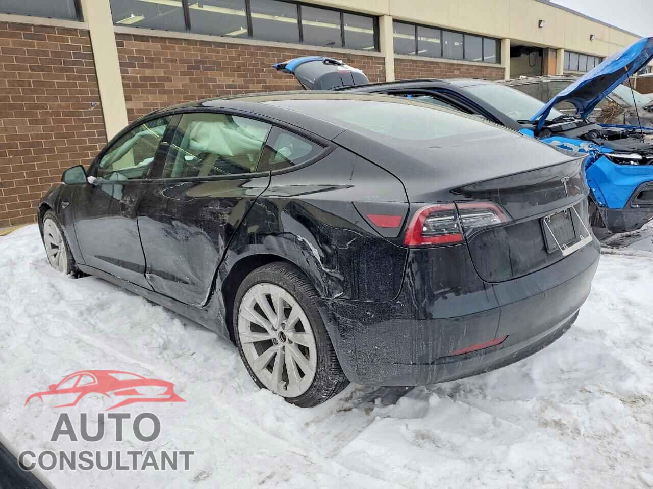 TESLA MODEL 3 2022 - 5YJ3E1EA1NF304873