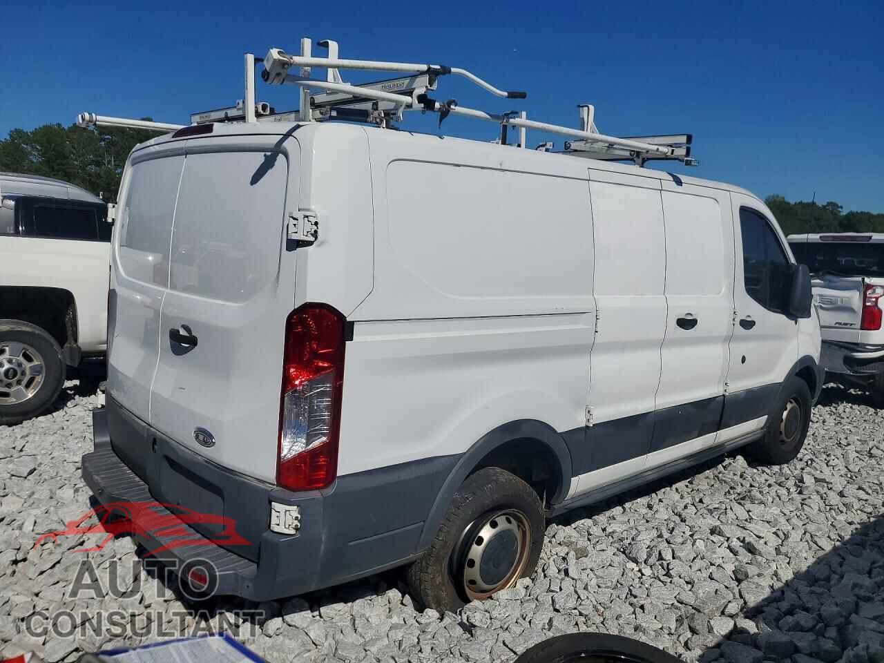 FORD TRANSIT 2015 - 1FTNR1ZM6FKA68064