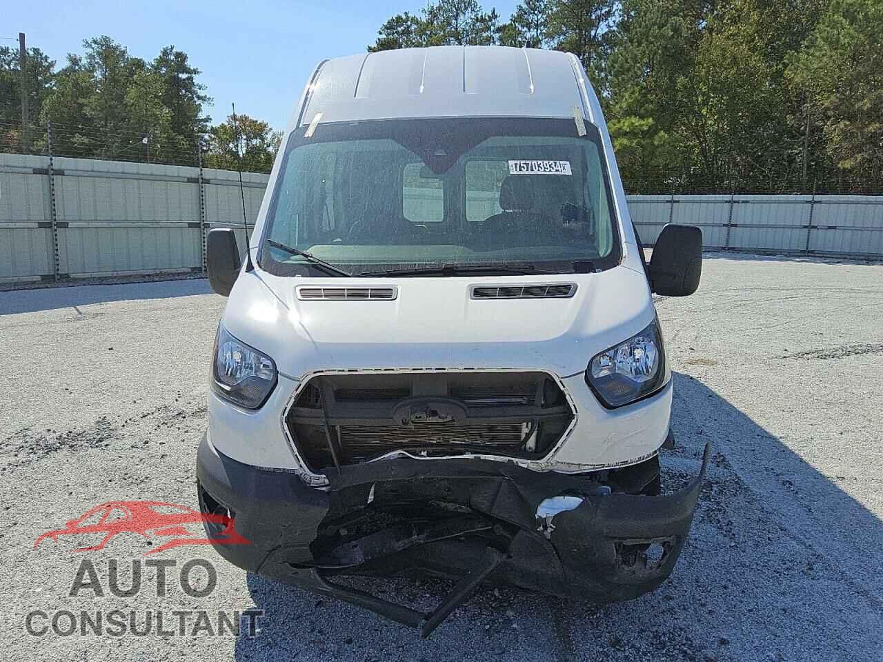 FORD TRANSIT 2023 - 1FTBR3X82PKA82517