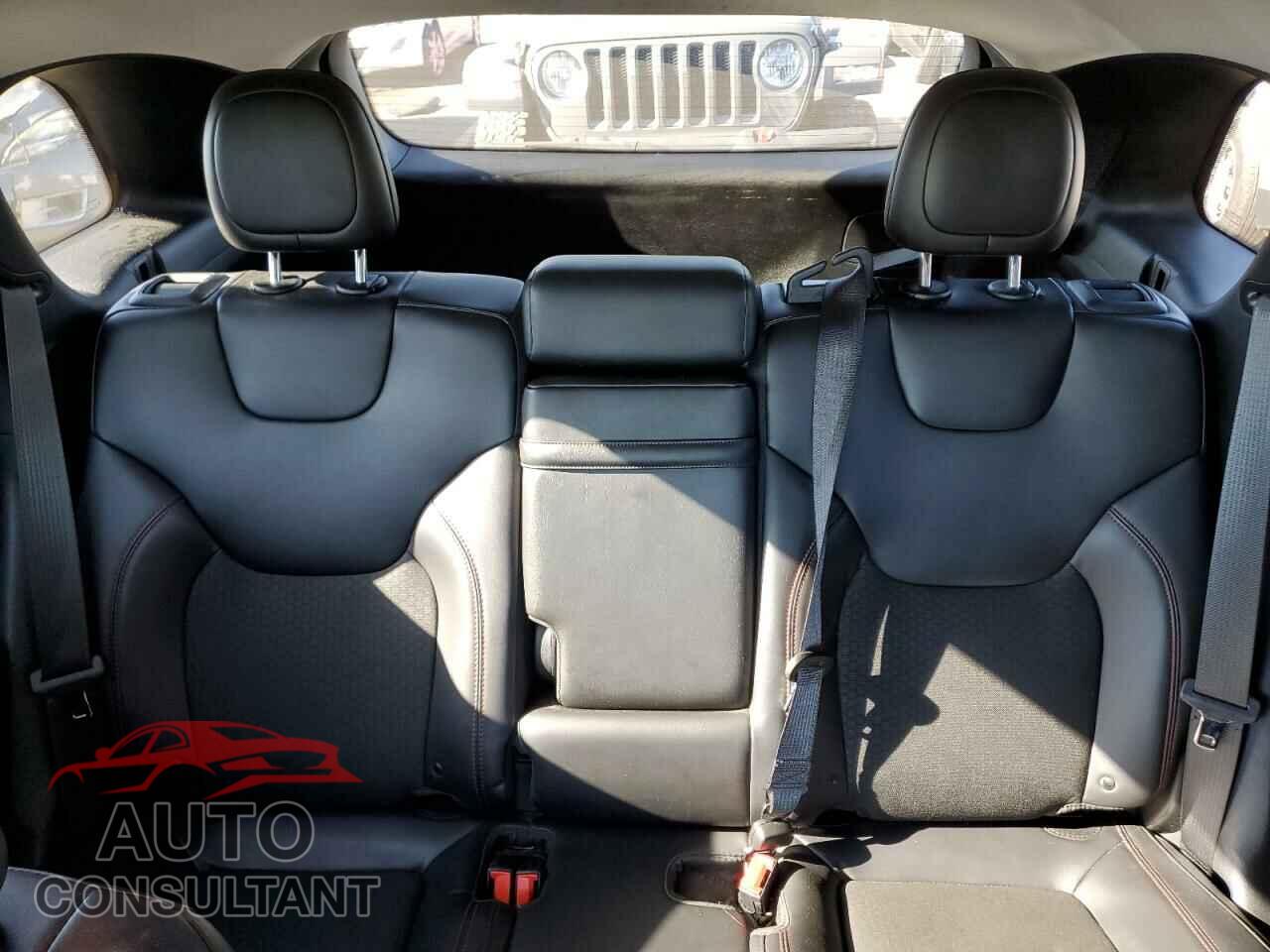 JEEP CHEROKEE 2019 - 1C4PJMBX6KD391096