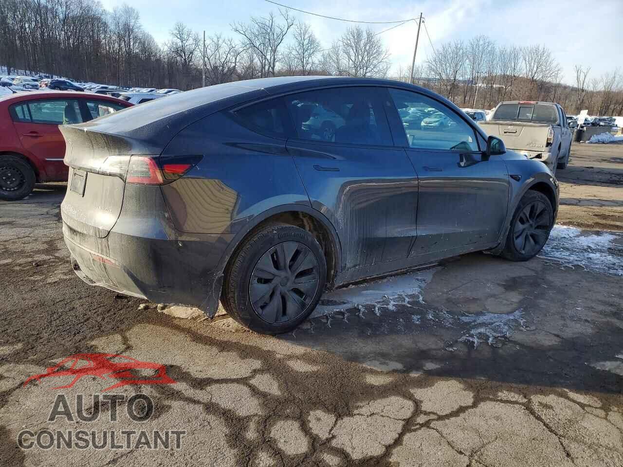 TESLA MODEL Y 2024 - 7SAYGDEEXRF159975