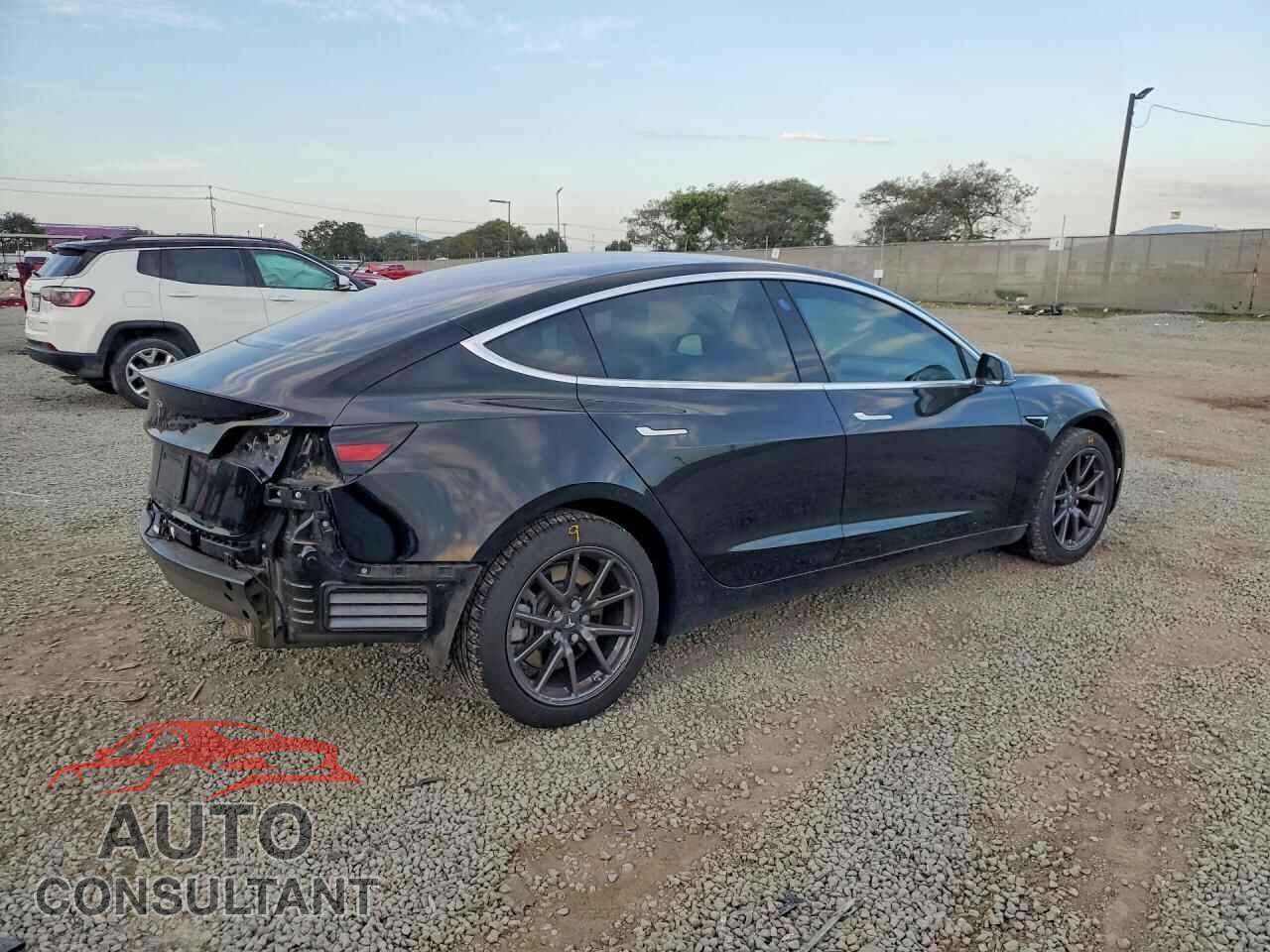 TESLA MODEL 3 2018 - 5YJ3E1EA7JF171840
