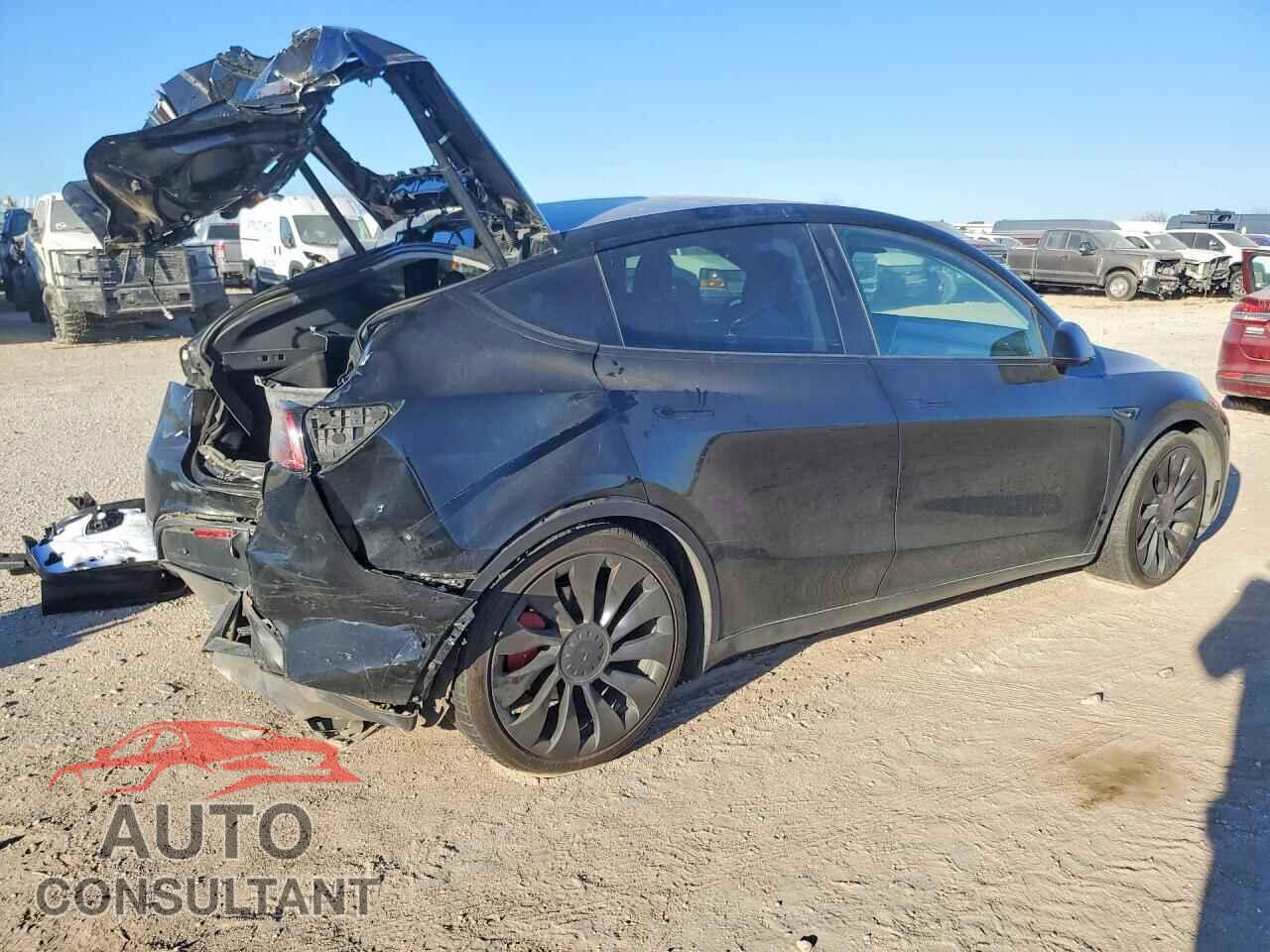 TESLA MODEL Y 2022 - 7SAYGDEF0NF573950