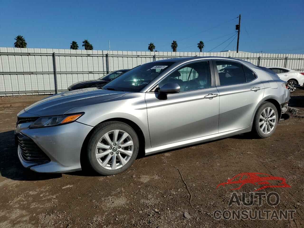 TOYOTA CAMRY 2018 - 4T1B11HKXJU628462