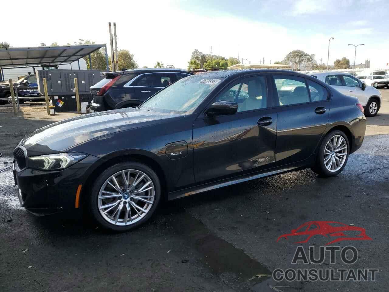 BMW 3 SERIES 2023 - 3MW39FF02P8C89974