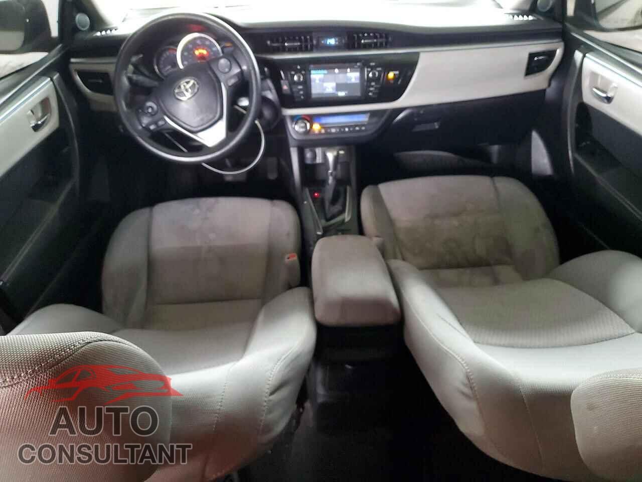 TOYOTA COROLLA 2015 - 5YFBURHE8FP287586