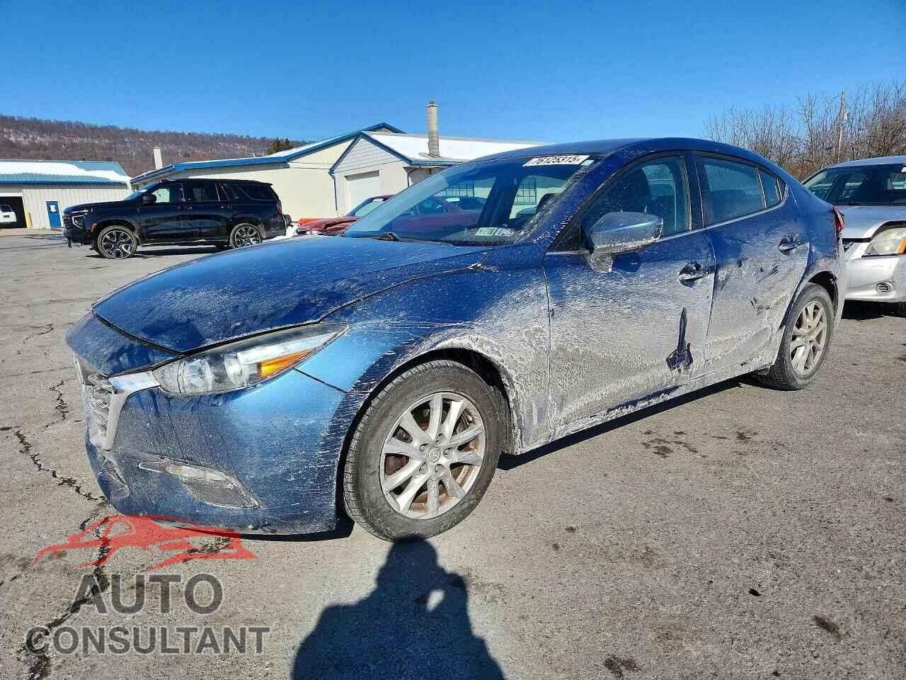 MAZDA 3 2018 - 3MZBN1U71JM163775