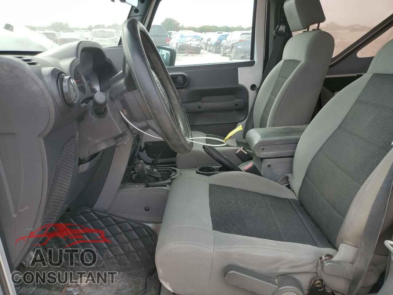 JEEP WRANGLER 2010 - 1J4AA2D10AL155285