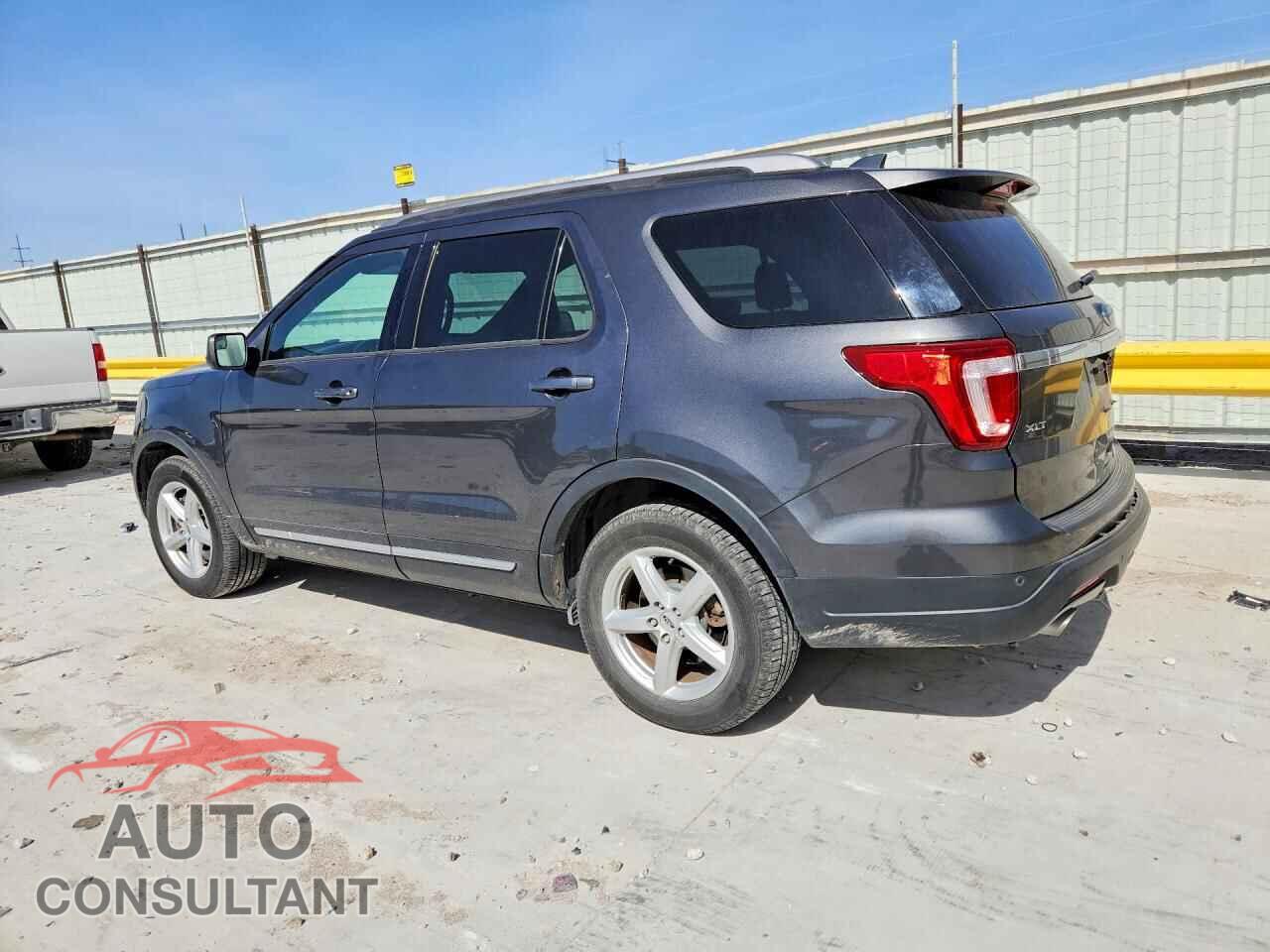 FORD EXPLORER 2018 - 1FM5K7D84JGA54527
