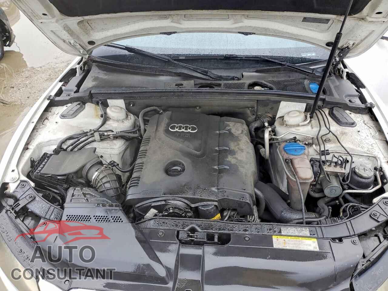 AUDI A5 2012 - WAUCFAFR4CA044716