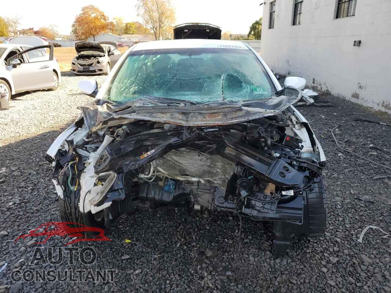 HYUNDAI ELANTRA 2015 - 5NPDH4AEXFH604792