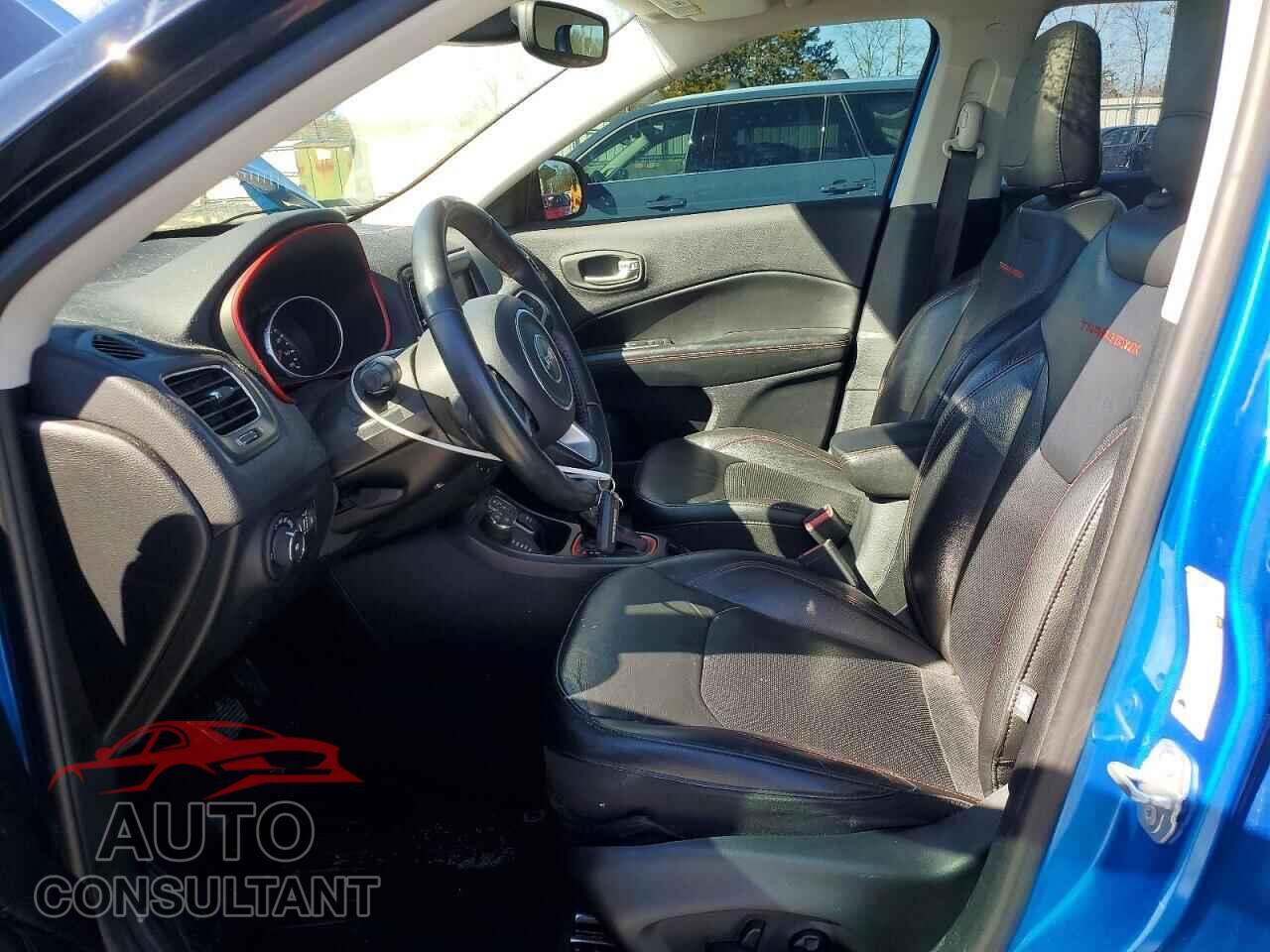 JEEP COMPASS 2018 - 3C4NJDDB9JT264151