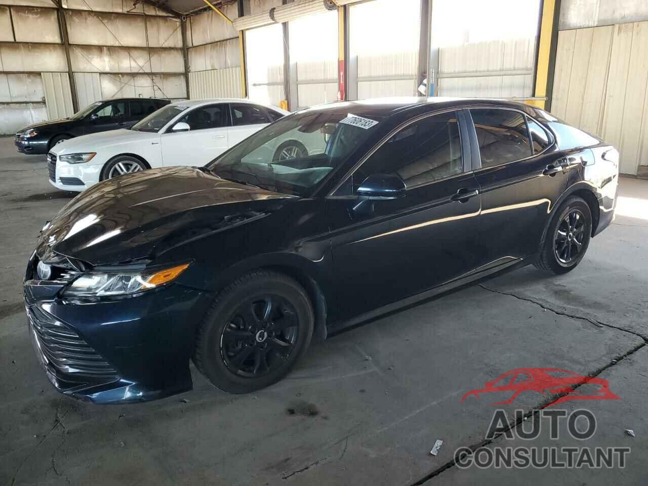 TOYOTA CAMRY 2018 - 4T1B11HK2JU544958