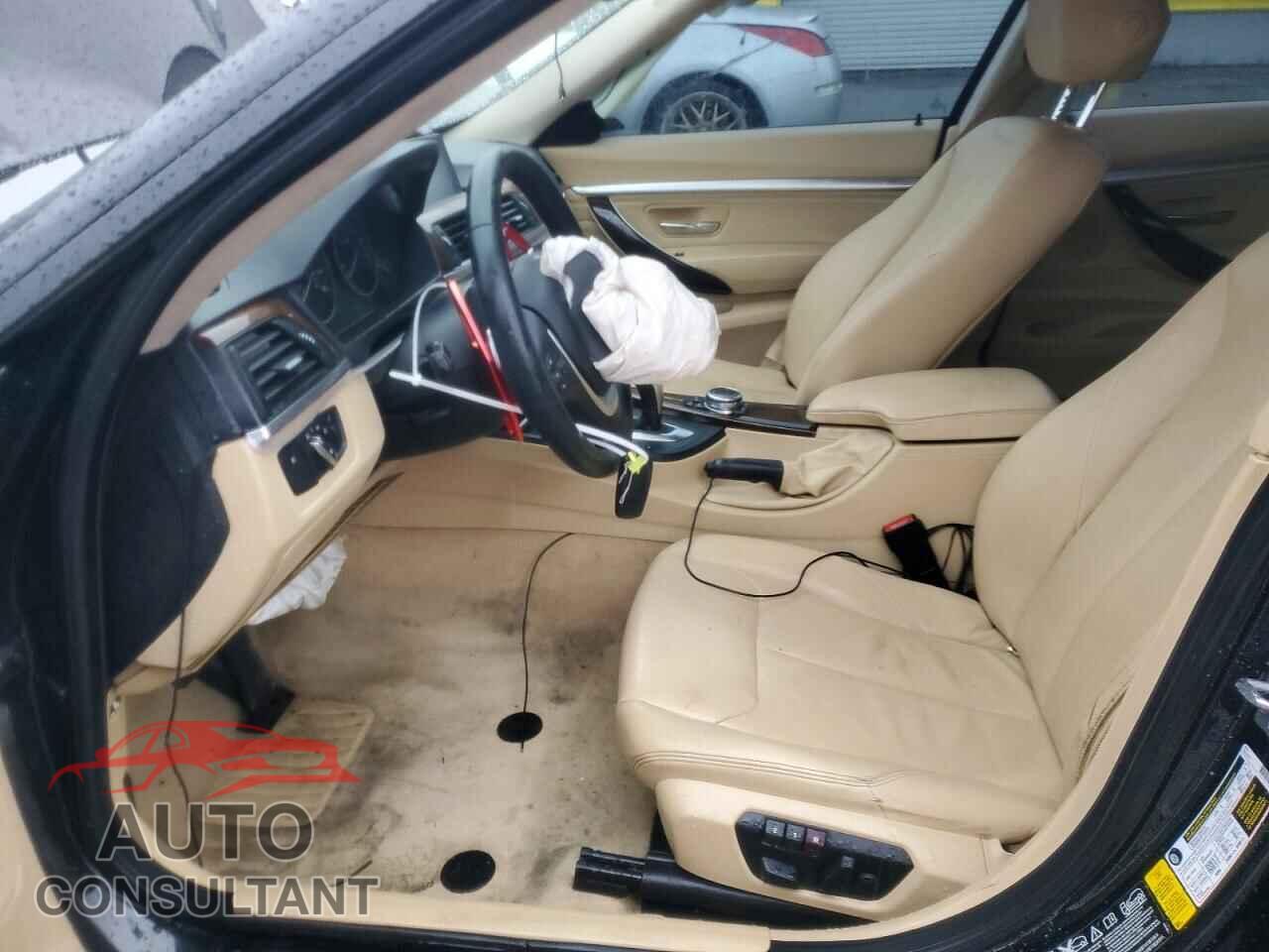 BMW 3 SERIES 2014 - WBA3X5C55ED556010