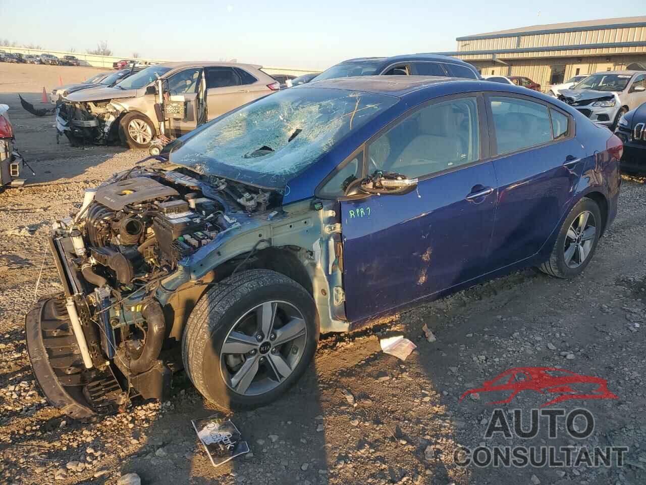 KIA FORTE 2018 - 3KPFL4A76JE201592