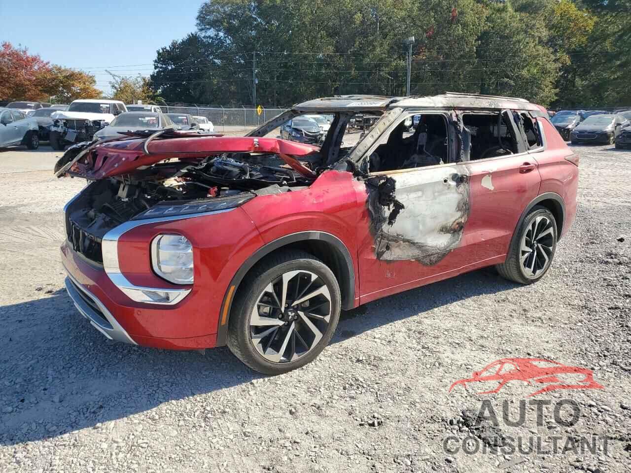 MITSUBISHI OUTLANDER 2023 - JA4J3VA81PZ007374