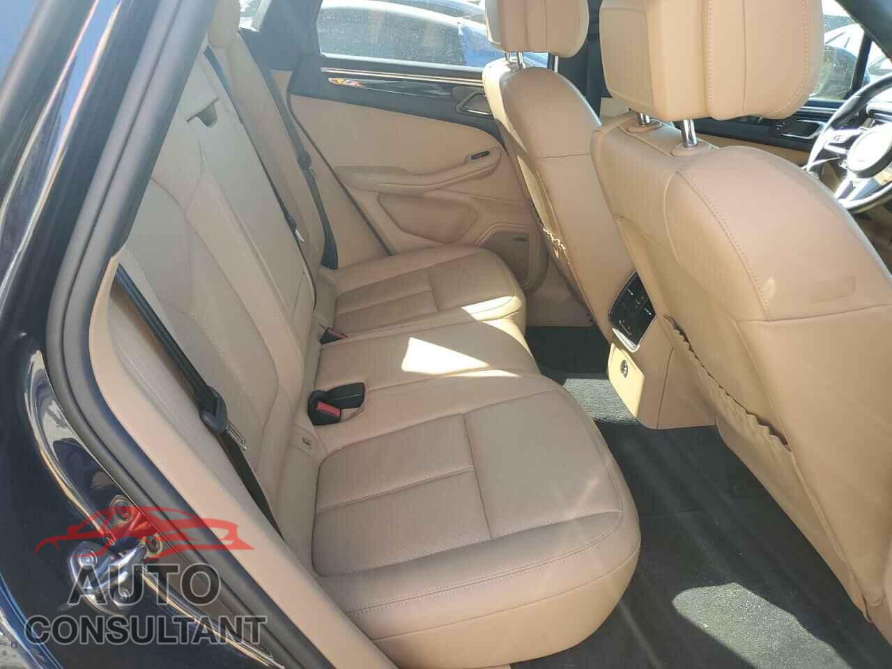 PORSCHE MACAN 2018 - WP1AA2A55JLB09611