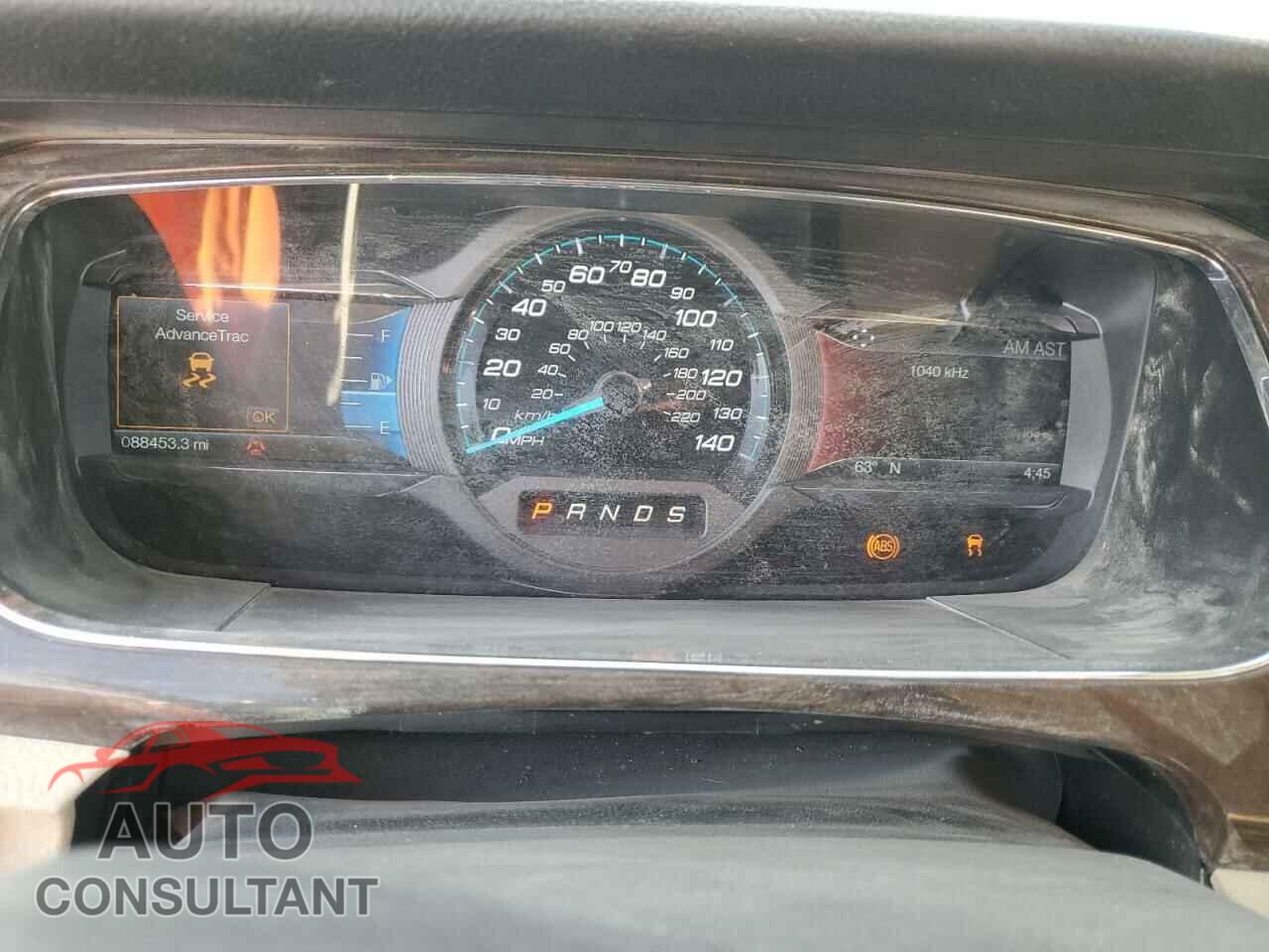 FORD TAURUS 2018 - 1FAHP2F80JG110259
