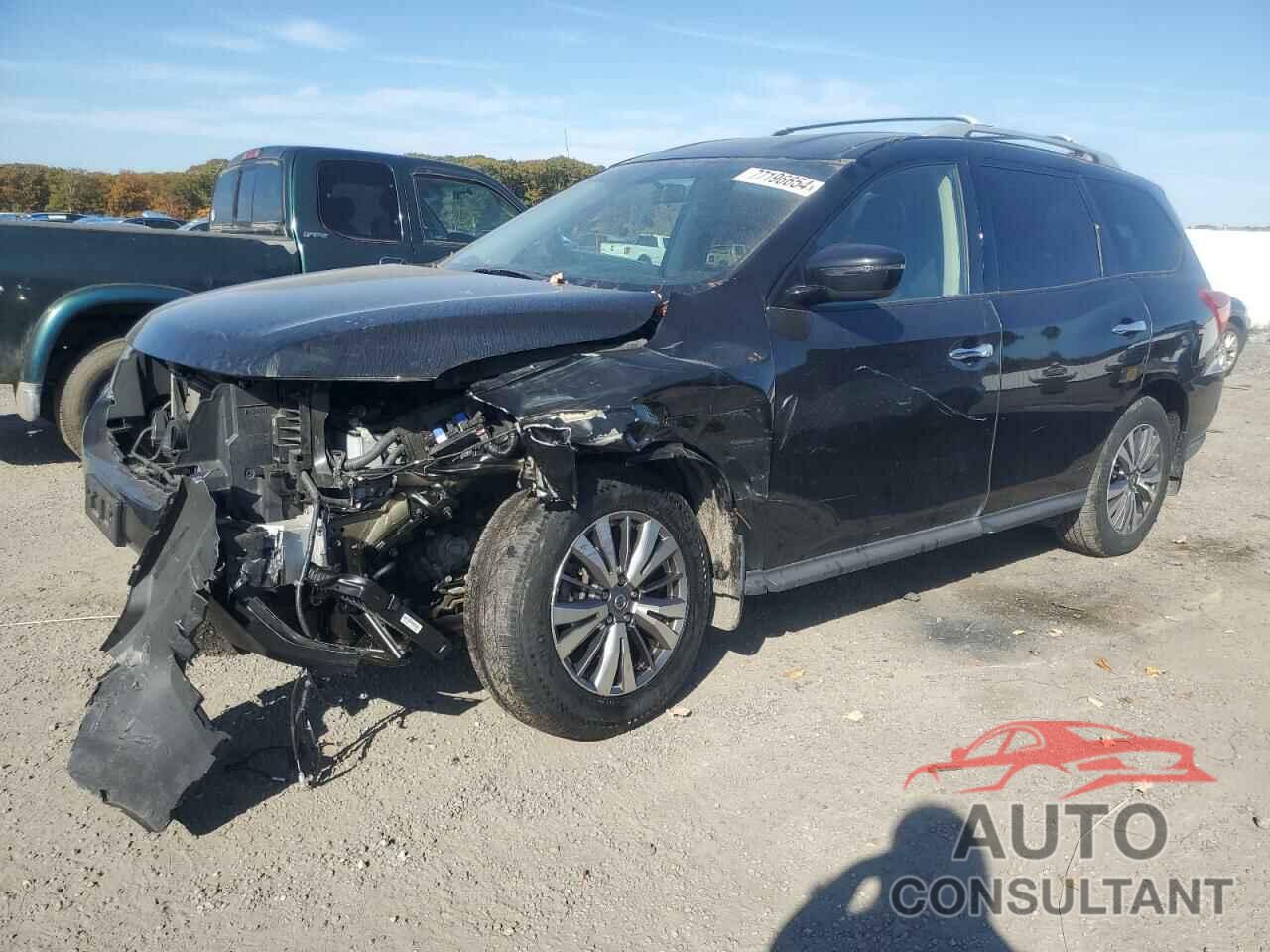 NISSAN PATHFINDER 2019 - 5N1DR2MM5KC616225