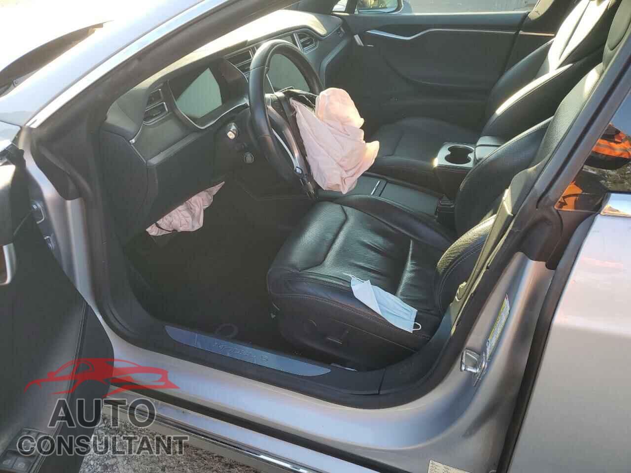TESLA MODEL S 2017 - 5YJSA1E21HF181774