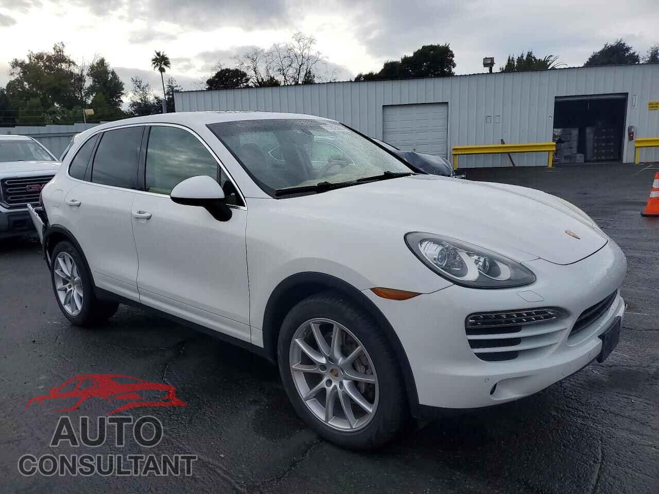 PORSCHE CAYENNE 2012 - WP1AA2A25CLA09078