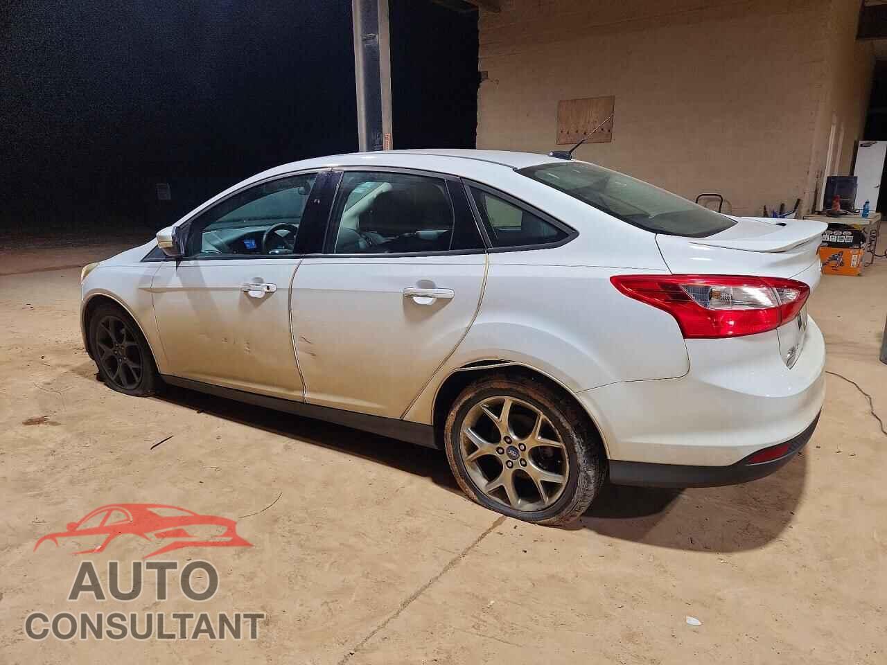 FORD FOCUS 2013 - 1FADP3F27DL275642