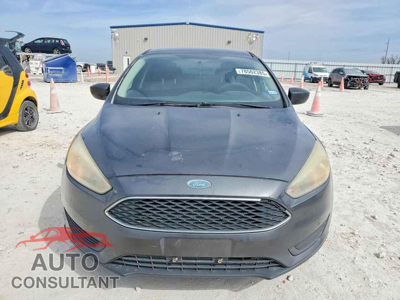 FORD FOCUS 2017 - 1FADP3E28HL312236