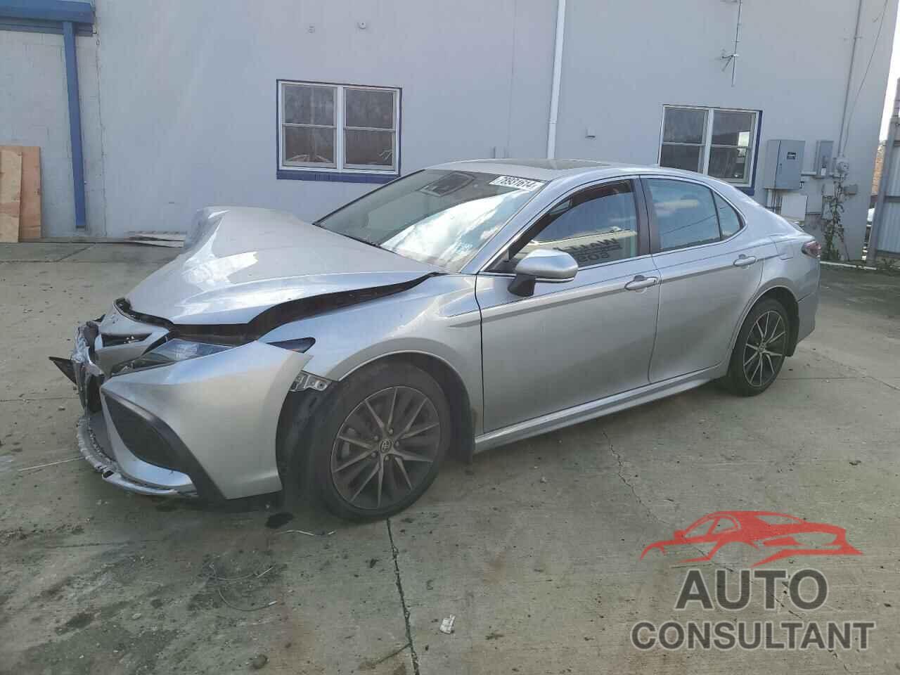 TOYOTA CAMRY 2021 - 4T1T11AK2MU530657