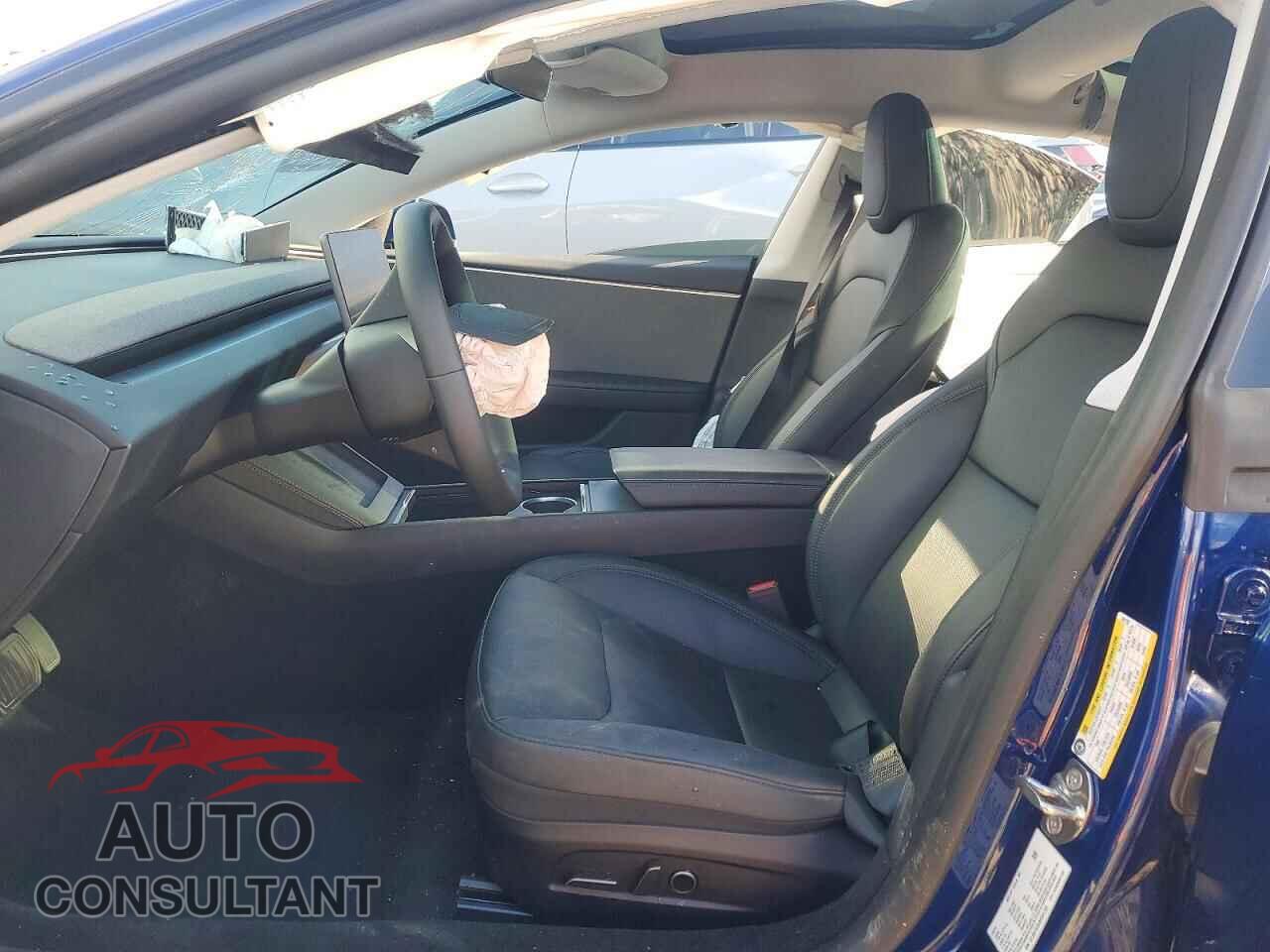 TESLA MODEL 3 2024 - 5YJ3E1EAXRF841702