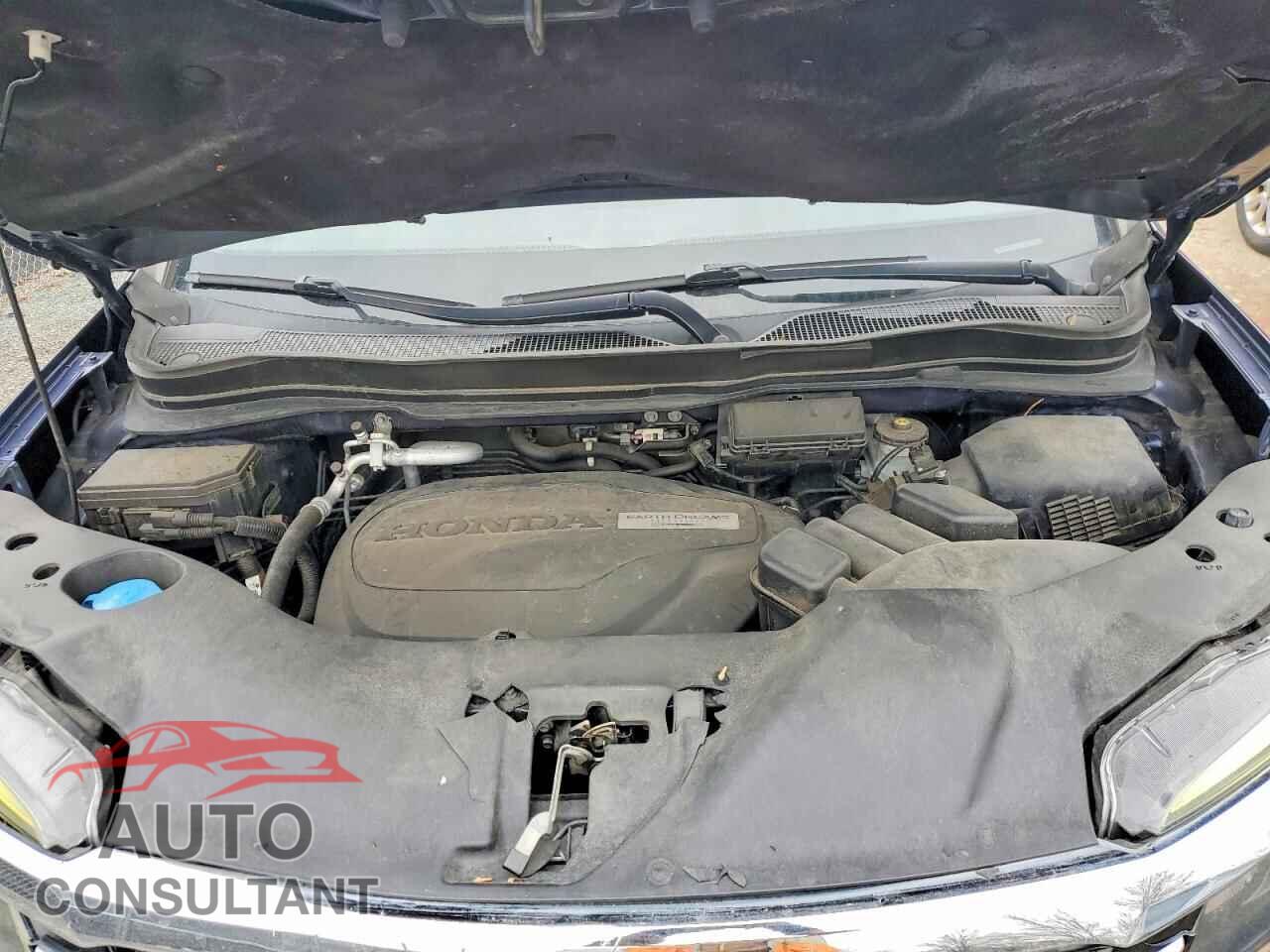 HONDA PILOT 2016 - 5FNYF6H00GB061742