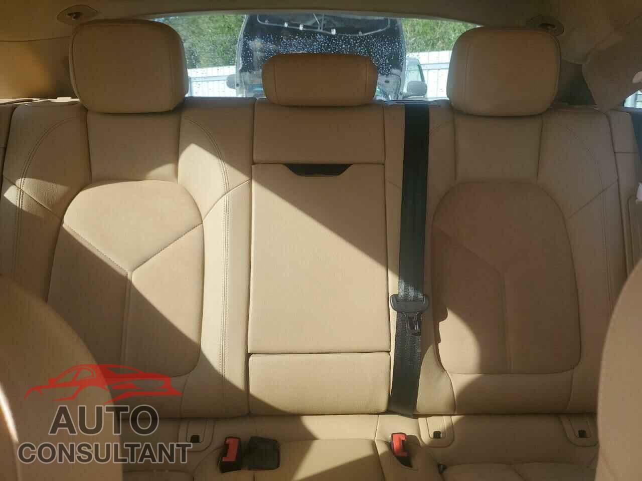 PORSCHE MACAN 2016 - WP1AB2A51GLB54759
