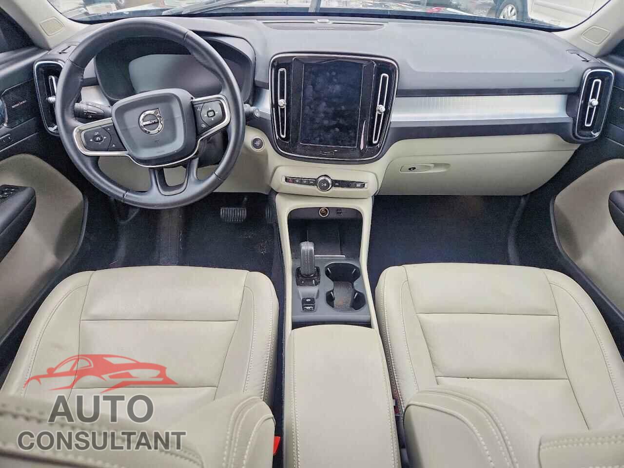 VOLVO XC40 2020 - YV4162UK3L2277080