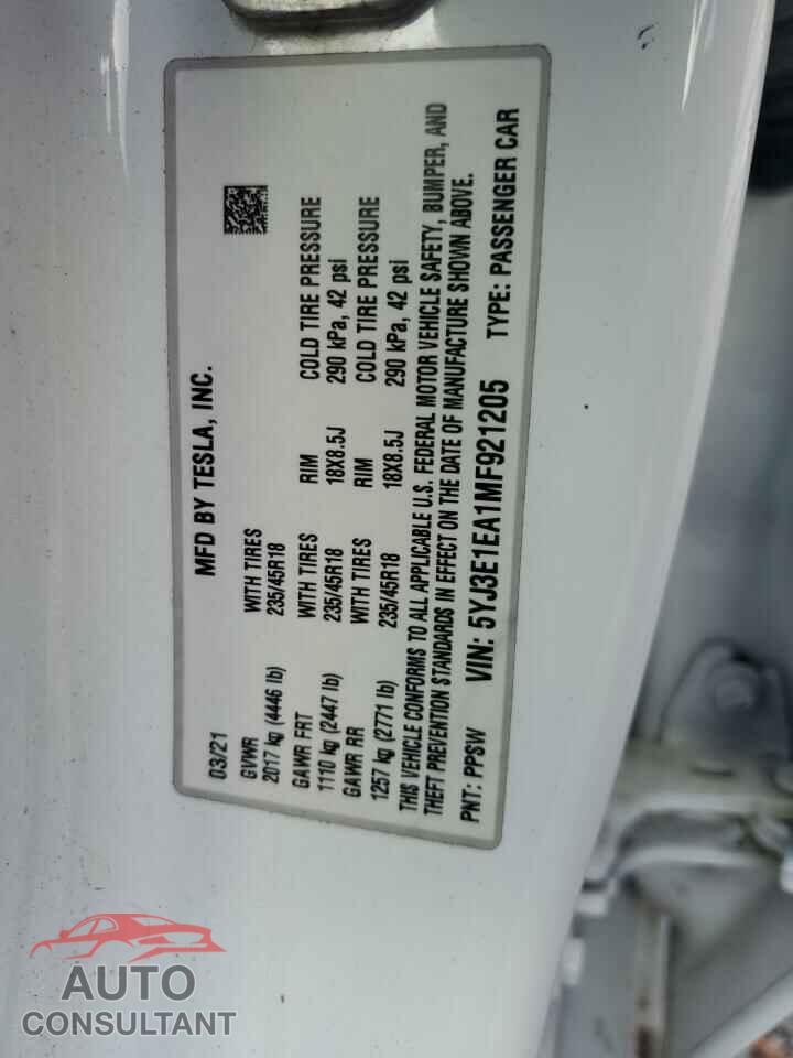TESLA MODEL 3 2021 - 5YJ3E1EA1MF921205